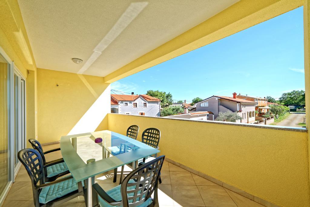 Apartment Una 2 Pula Exteriér fotografie