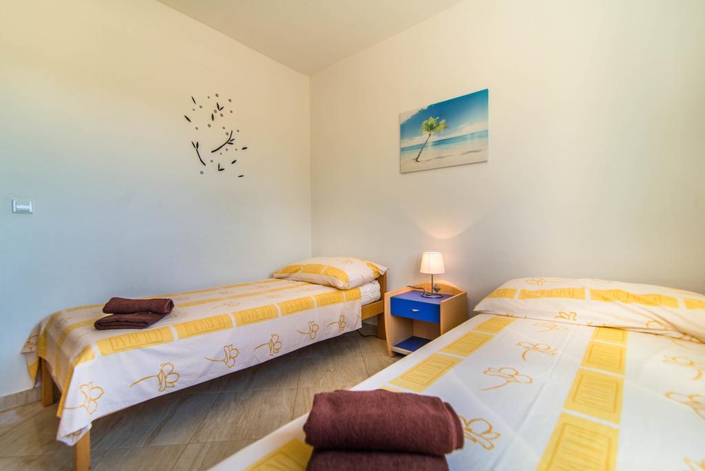 Apartment Una 2 Pula Exteriér fotografie